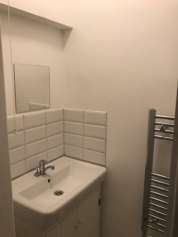 Beautiful Home, 3 Bedroom House Near Alton Towers, Wedgwood Museum, Universities Newcastle-under-Lyme Eksteriør billede